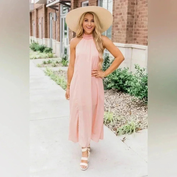 Pink Lily Dresses & Skirts - Pink Lily ALady Like You Maxi Dress Peach - Medium